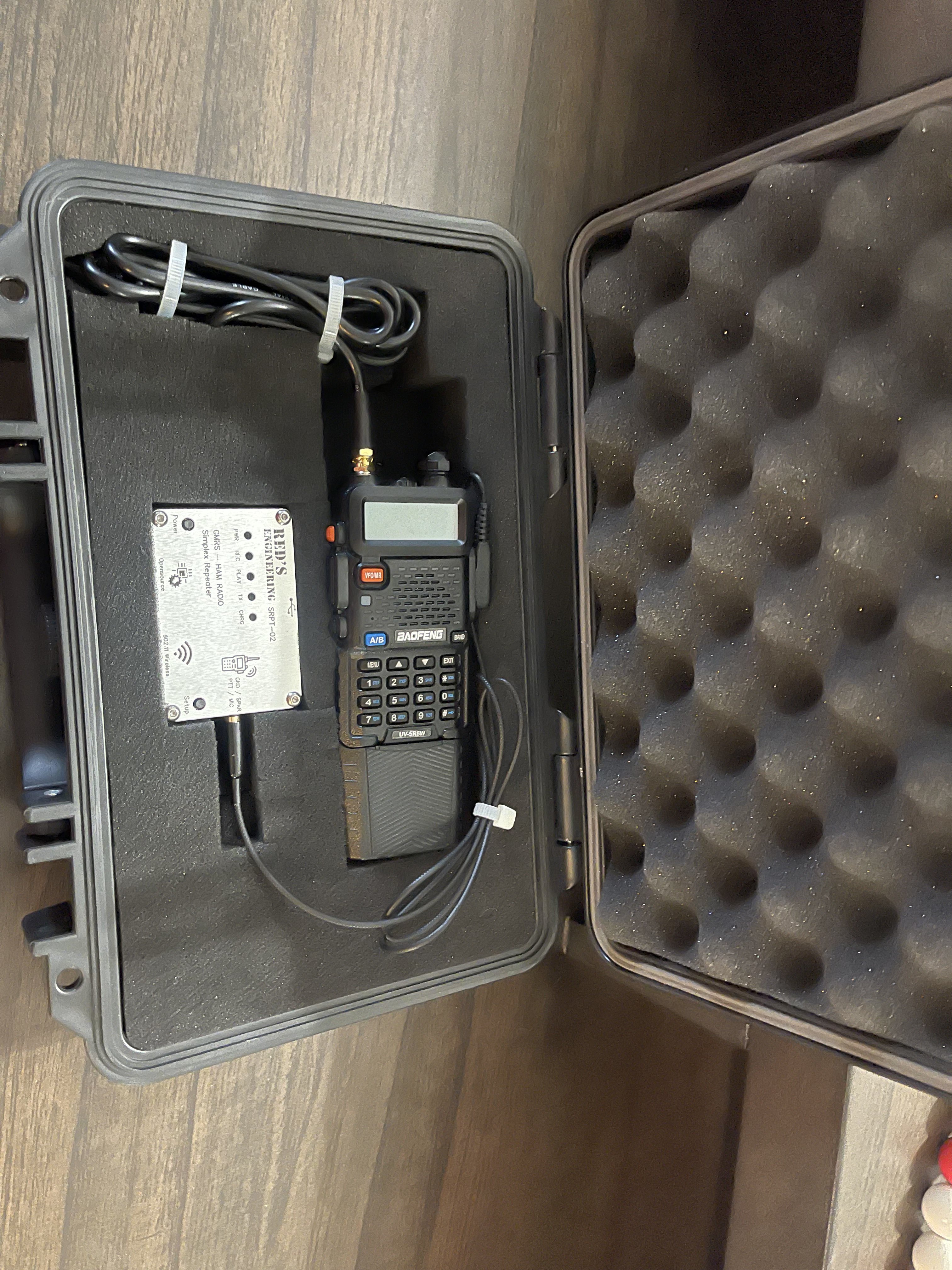 Red's Engineering FieldLink Edge GMRS repeater in Apache 1800 case build